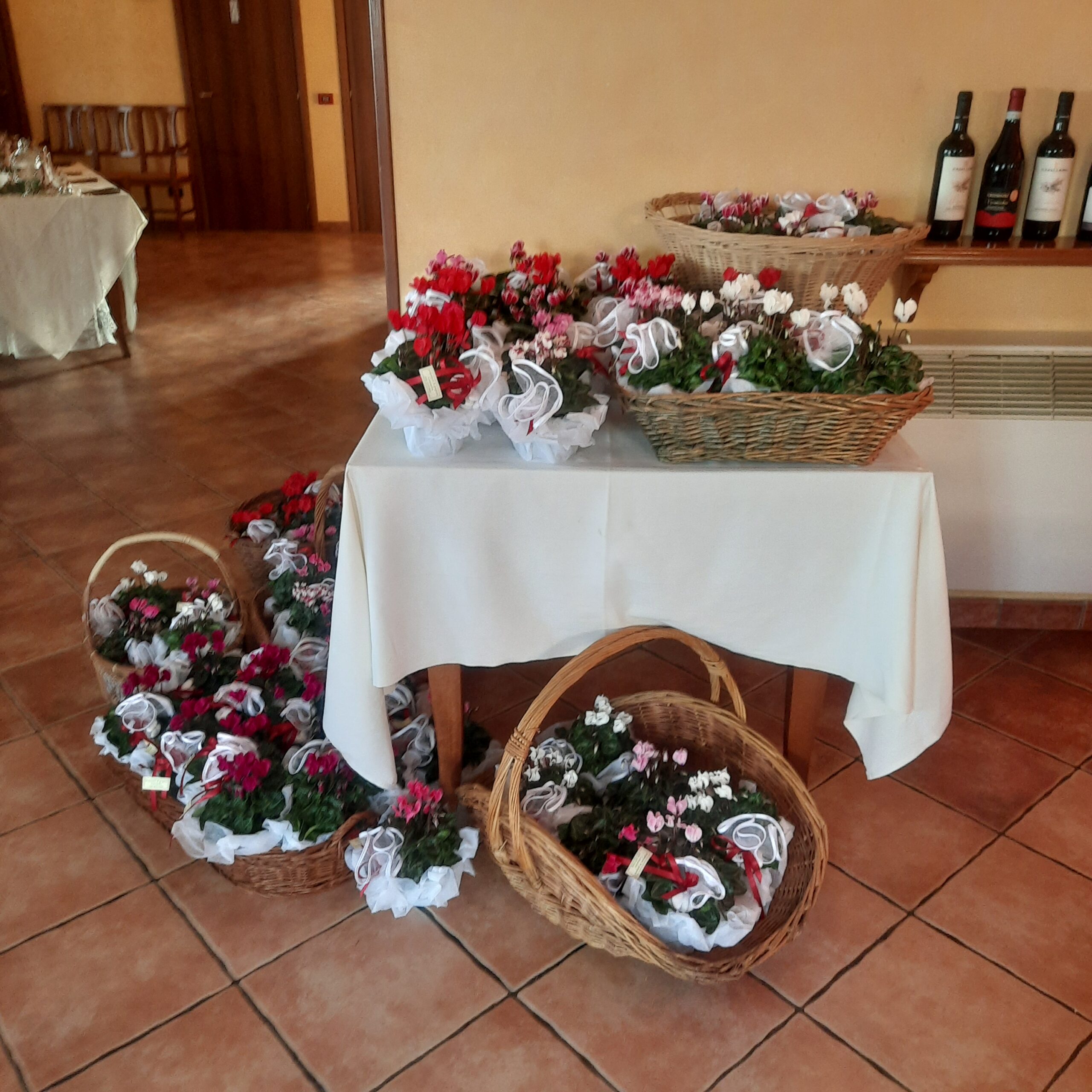Alta-Langa-Events-Wedding-Matrimonio-Nozze-Sposi-Battesimo-Festa-Di-Compleanno-Event-Decoration-Ispirazioni-E-Stili-Roberta-Cenci-Cortemilia (2)