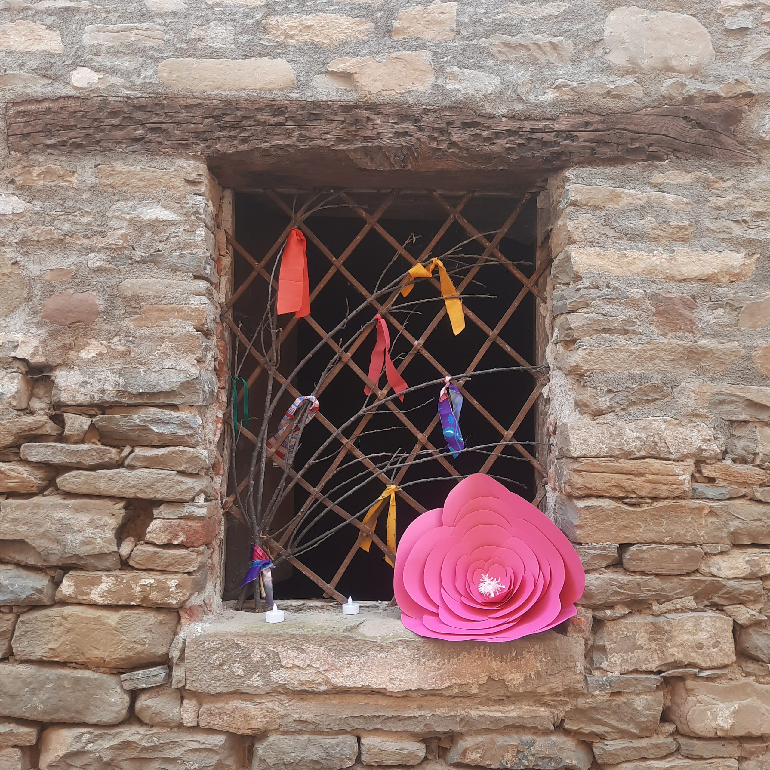 Gorzegno-Magica-Ispirazioni-E-Stili-Roberta-Cenci-Cortemilia-Decorazioni-Eventi-Matrimoni-Feste-Magiche (4)